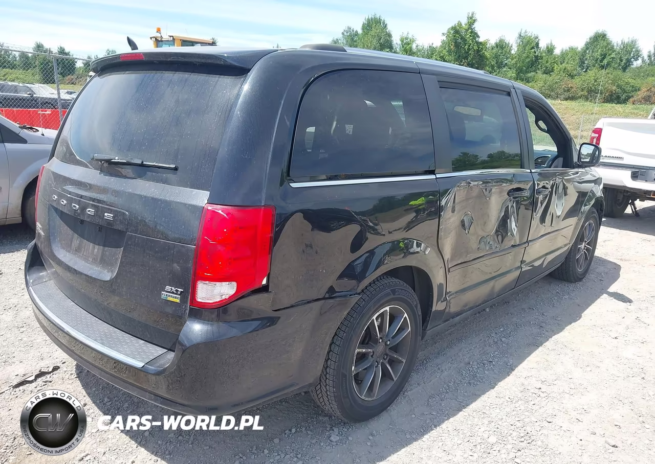 2017 Dodge Grand Caravan Sxt VIN:2C4RDGCG4HR585907 - 4
