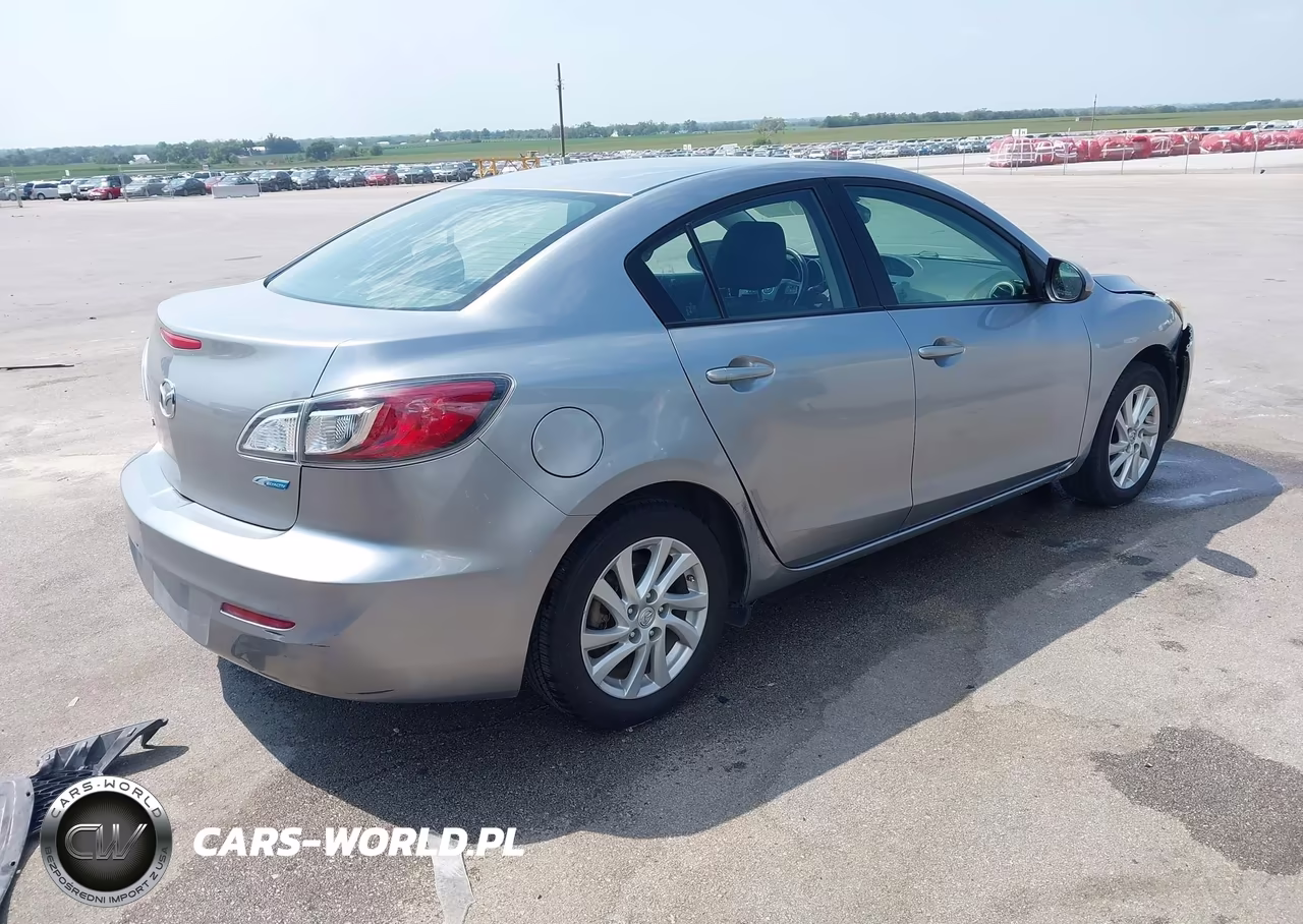 2012 Mazda Mazda3 I Touring VIN:JM1BL1V82C1609285 - 4