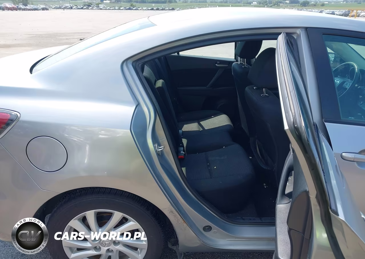 2012 Mazda Mazda3 I Touring VIN:JM1BL1V82C1609285 - 8