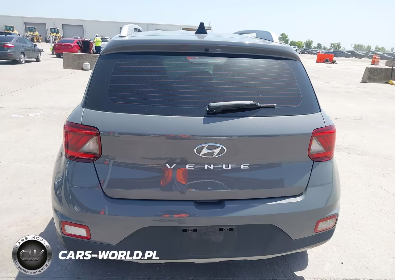 2022 Hyundai Venue Sel VIN:KMHRC8A34NU145060 - 17