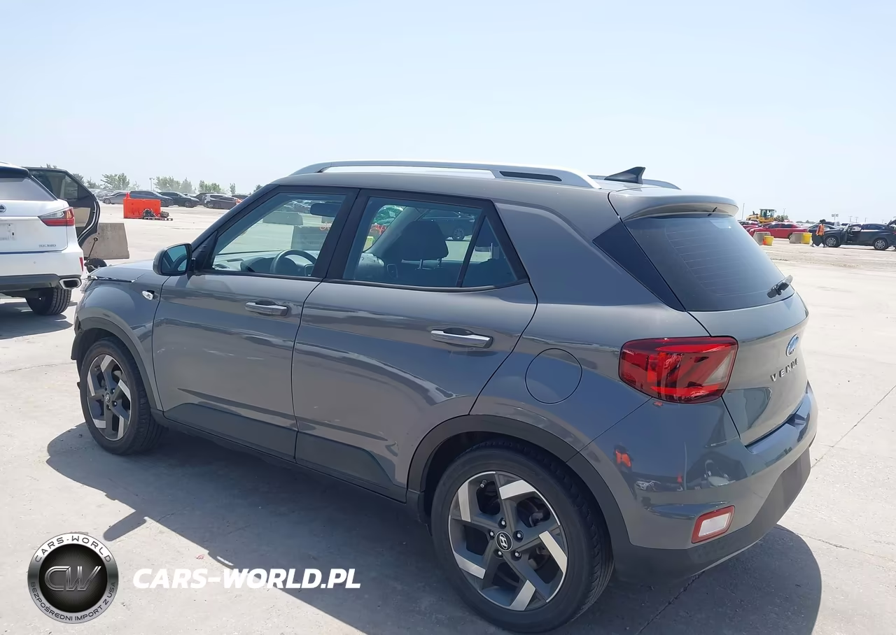 2022 Hyundai Venue Sel VIN:KMHRC8A34NU145060 - 3
