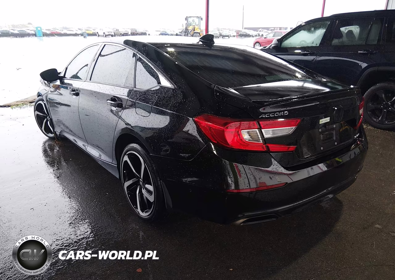2018 Honda Accord Sport VIN:1HGCV1F34JA096072 - 3