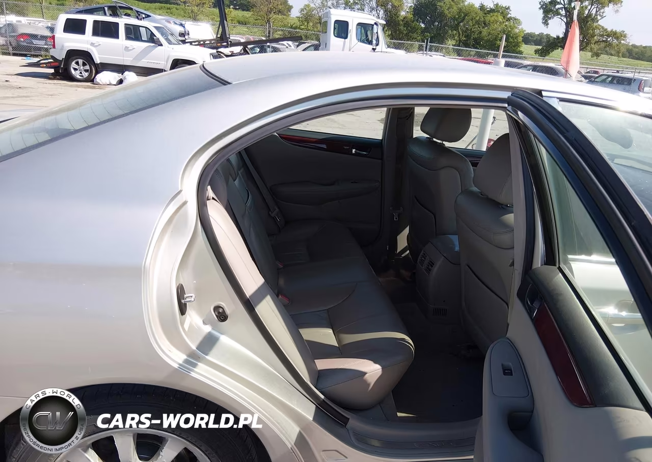 2002 Lexus Es 300 VIN:JTHBF30G825024251 - 8