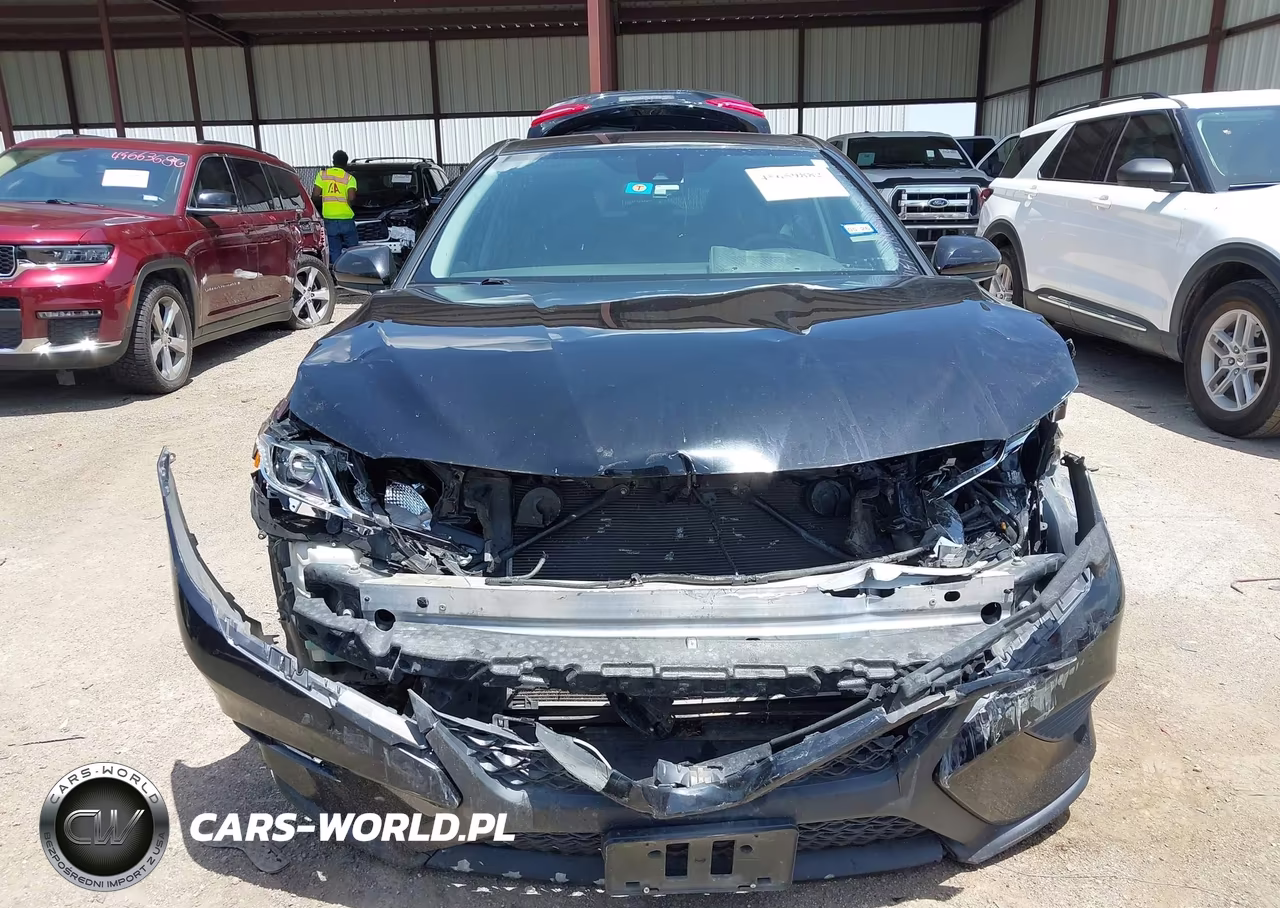 2020 Toyota Camry Se VIN:4T1G11AKXLU916839 - 12