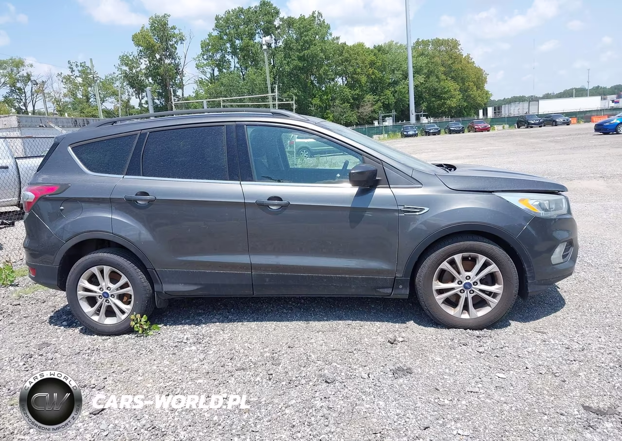 2017 Ford Escape Se VIN:1FMCU9GD5HUB05714 - 13