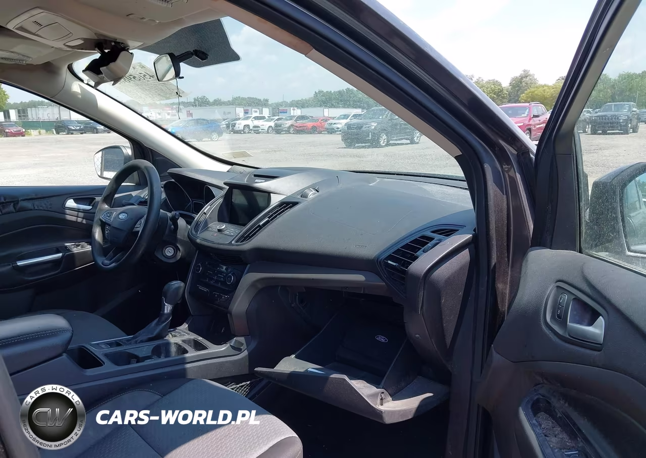 2017 Ford Escape Se VIN:1FMCU9GD5HUB05714 - 5