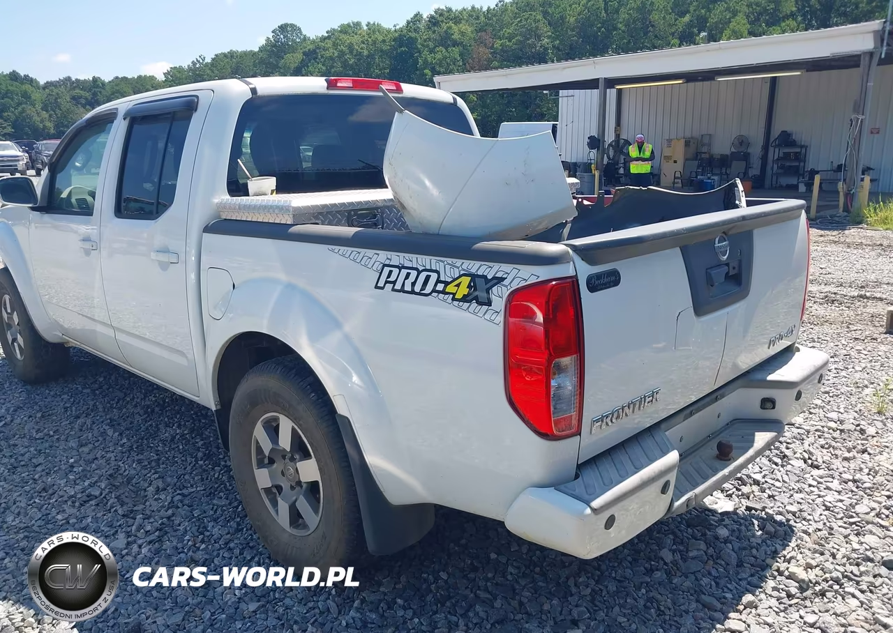 2013 Nissan Frontier Pro-4X VIN:1N6AD0EV2DN710651 - 3