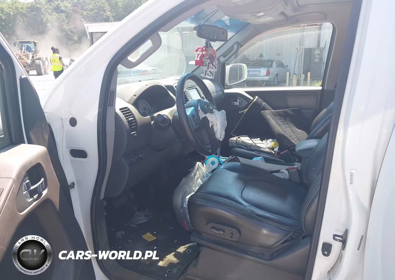 2013 Nissan Frontier Pro-4X VIN:1N6AD0EV2DN710651 - 5