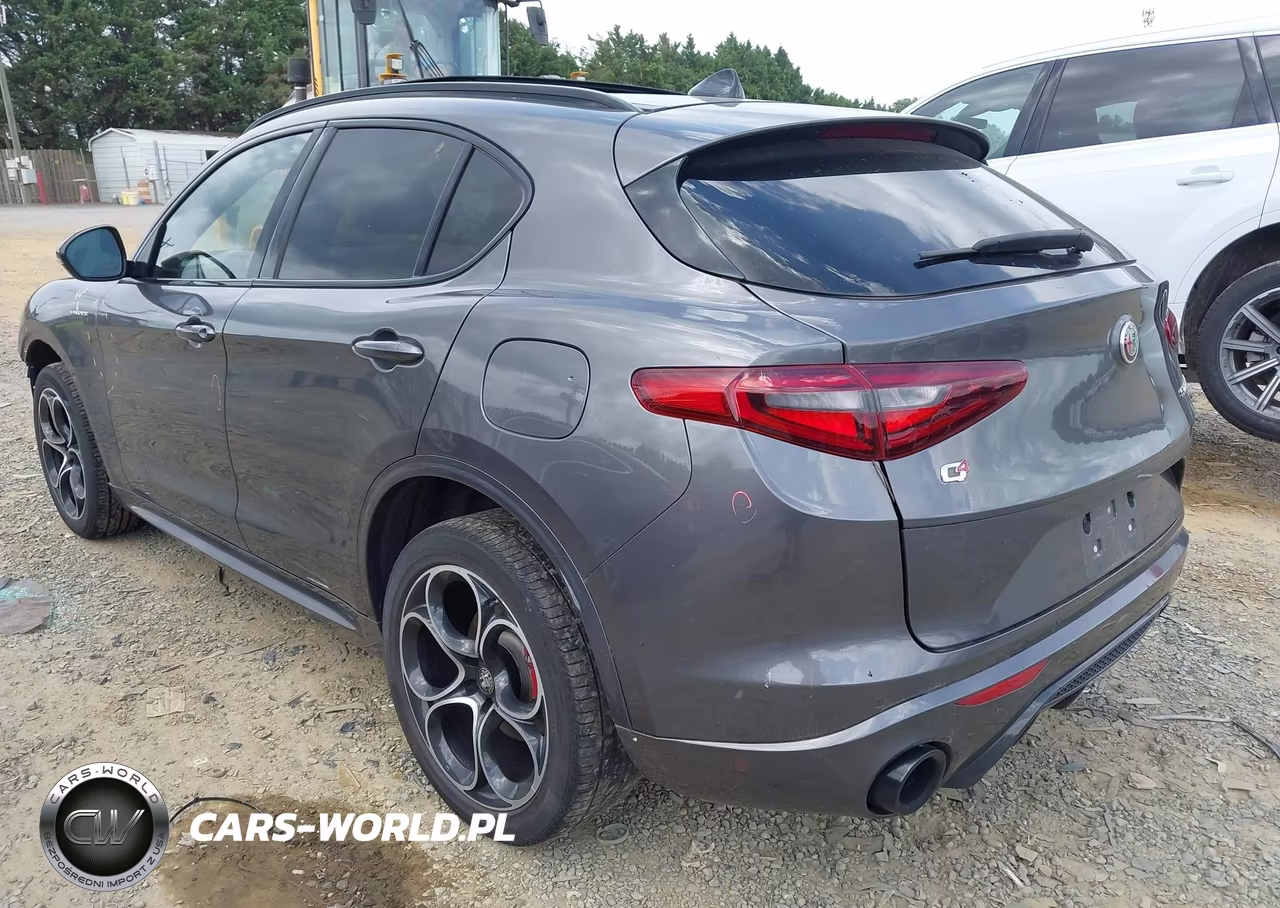 2022 Alfa Romeo Stelvio Veloce Ti Awd VIN:ZASPAKBN5N7D36796 - 3