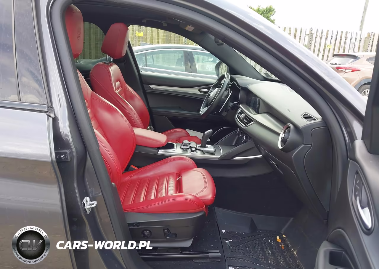 2022 Alfa Romeo Stelvio Veloce Ti Awd VIN:ZASPAKBN5N7D36796 - 5