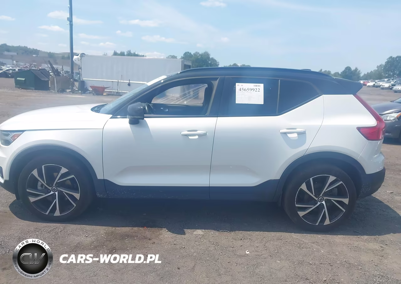 2021 Volvo Xc40 T5 R-Design VIN:YV4162UM6M2409879 - 14