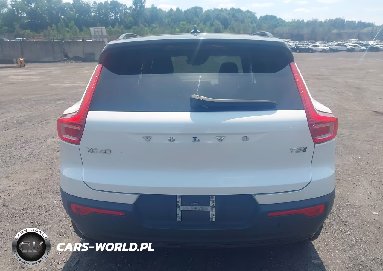 2021 Volvo Xc40 T5 R-Design VIN:YV4162UM6M2409879 - 16