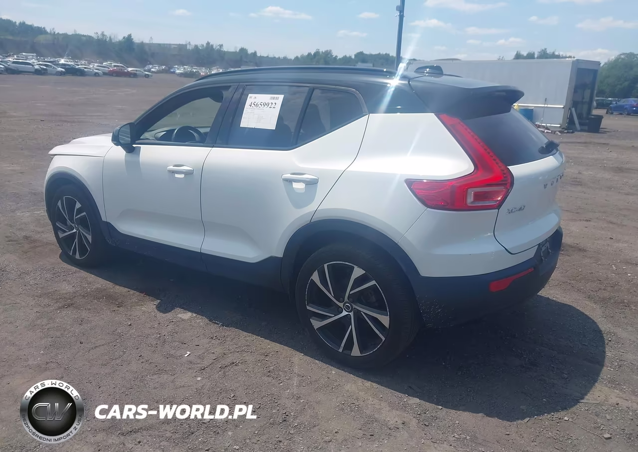 2021 Volvo Xc40 T5 R-Design VIN:YV4162UM6M2409879 - 3