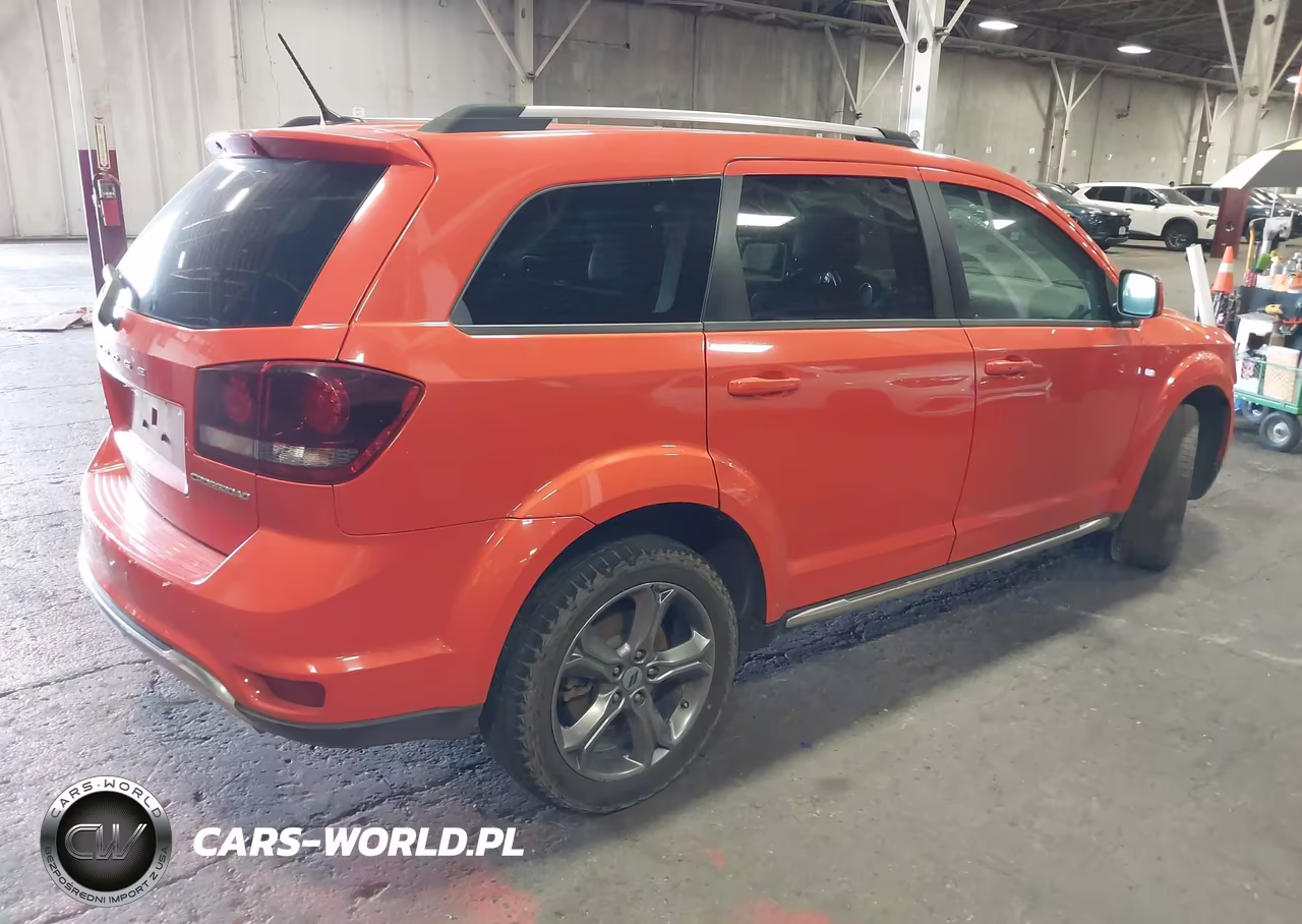 2018 Dodge Journey Crossroad Awd VIN:3C4PDDGG2JT145493 - 4
