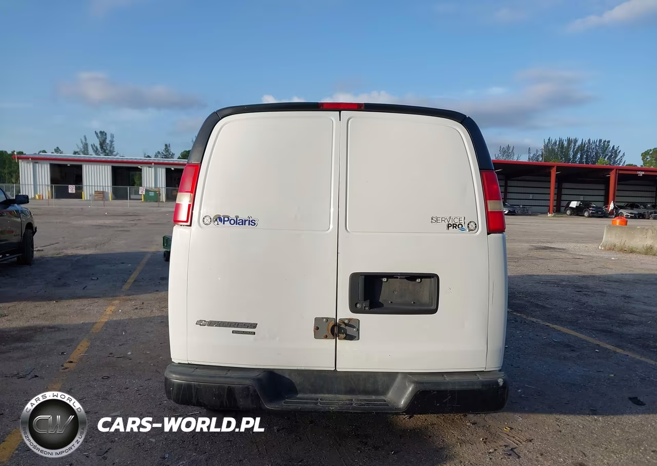 2014 Chevrolet Express 2500 Work Van VIN:1GCWGFCAXE1169036 - 16