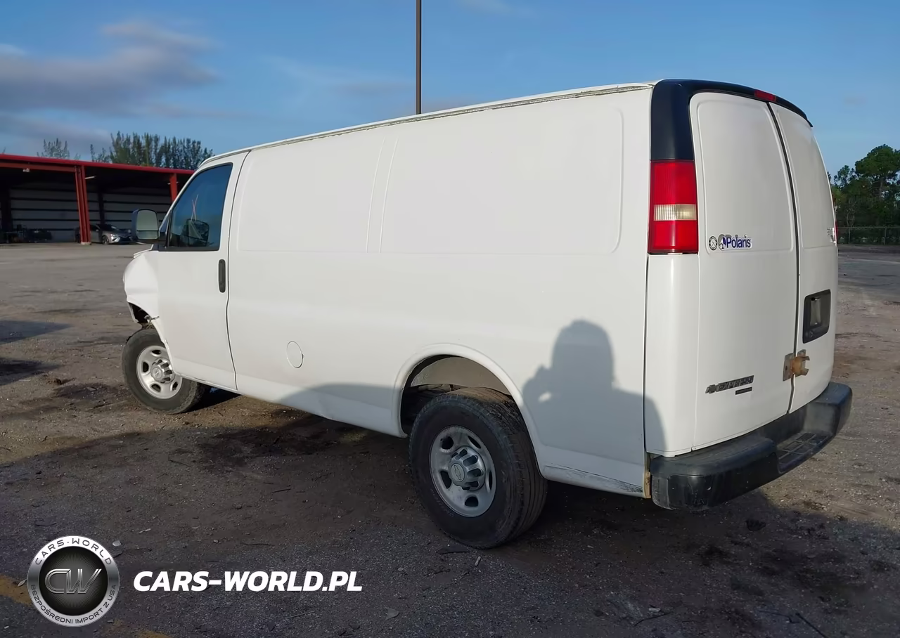 2014 Chevrolet Express 2500 Work Van VIN:1GCWGFCAXE1169036 - 3