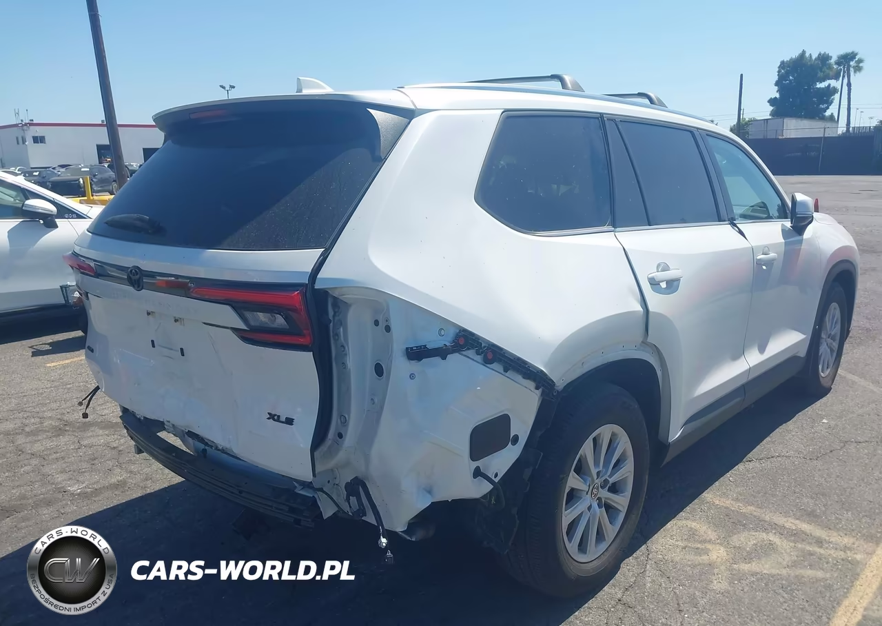 2024 Toyota Grand Highlander Xle VIN:5TDAAAB56RS028153 - 18