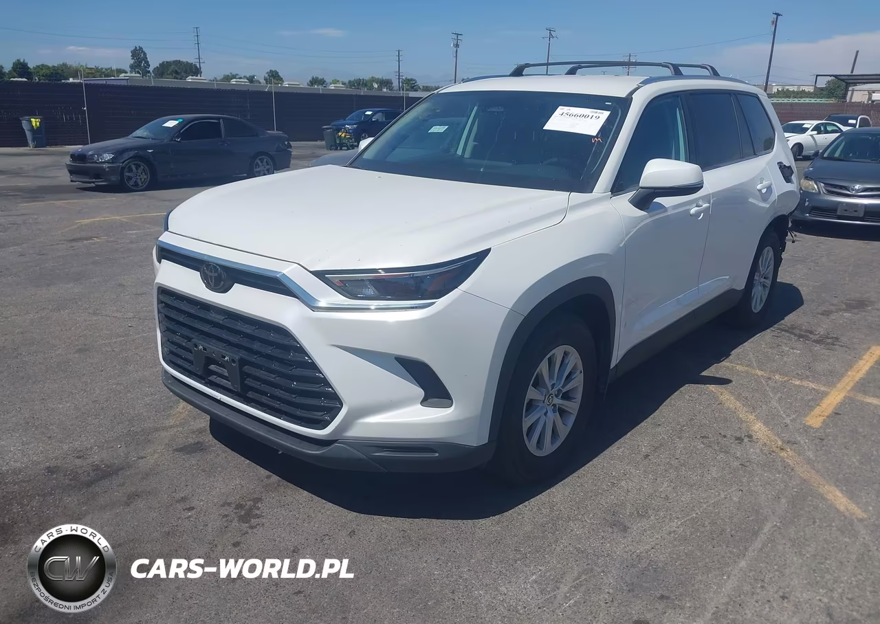 2024 Toyota Grand Highlander Xle VIN:5TDAAAB56RS028153 - 2