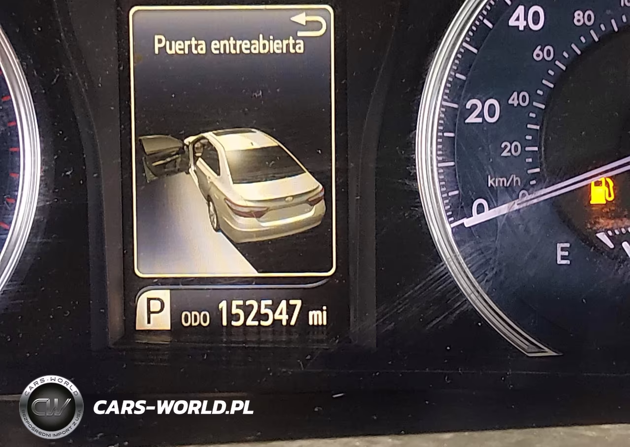 2016 Toyota Camry Le VIN:4T4BF1FK0GR532519 - 15
