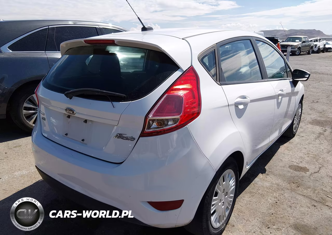 2015 Ford Fiesta Se VIN:3FADP4EE9FM167073 - 4