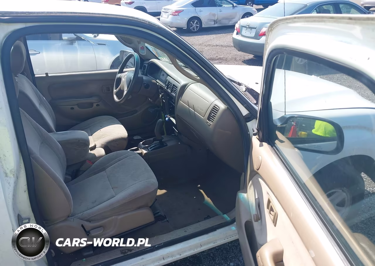 2003 Toyota Tacoma VIN:5TEVL52N23Z152000 - 5