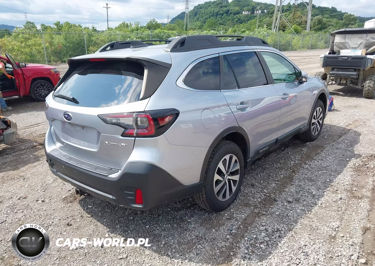 2020 Subaru Outback Premium VIN:4S4BTACCXL3248881 - 4