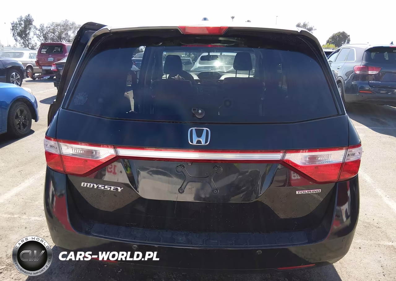 2013 Honda Odyssey Touring-Touring Elite VIN:5FNRL5H98DB063773 - 15