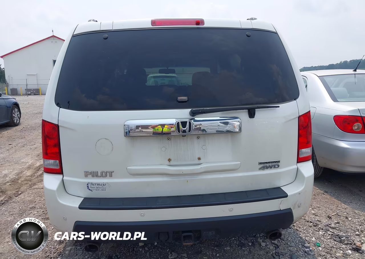 2011 Honda Pilot Touring VIN:5FNYF4H99BB052551 - 16