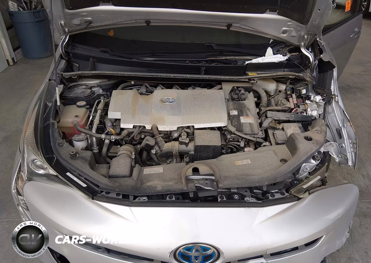 2018 Toyota Prius Four Touring VIN:JTDKARFU2J3548957 - 10