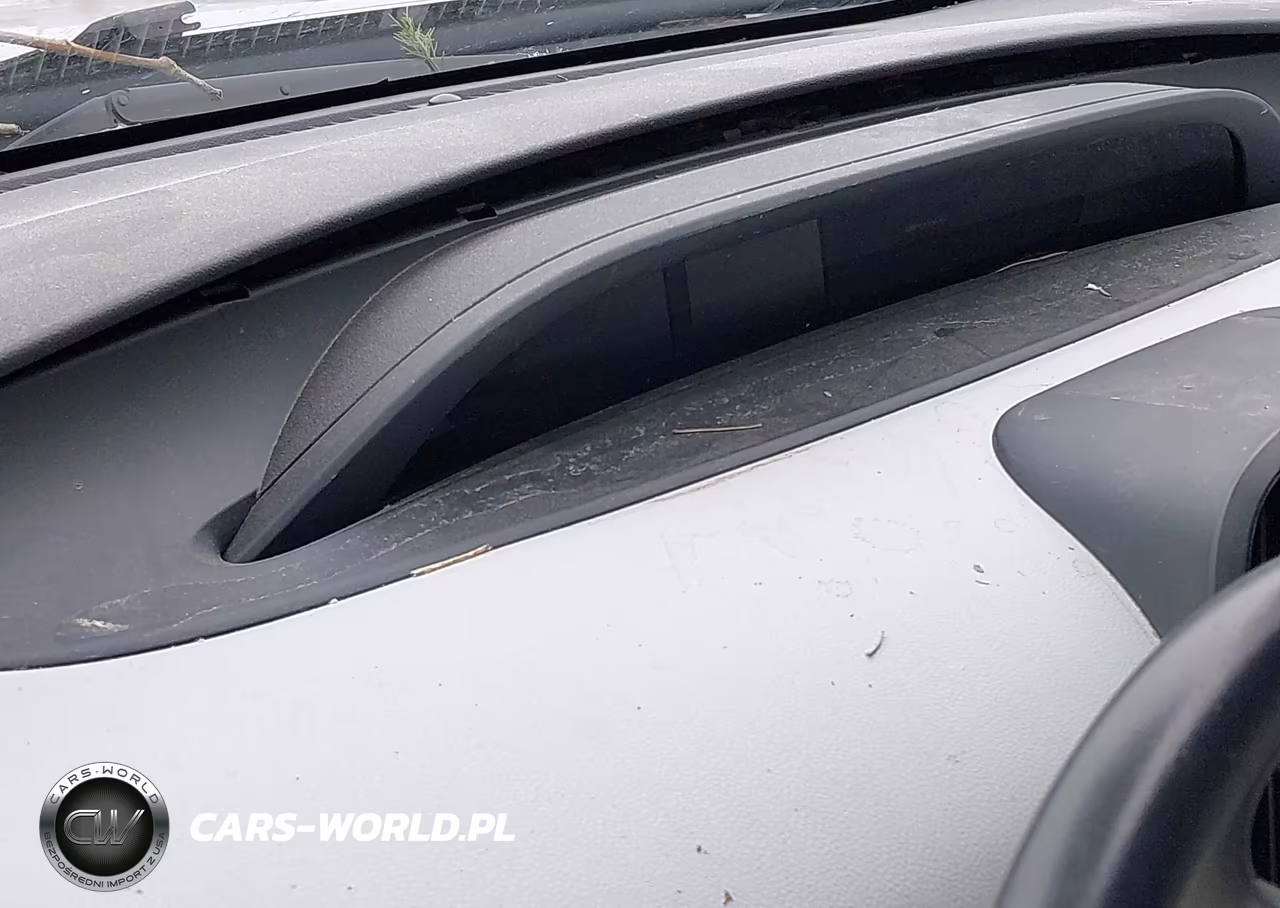 2018 Toyota Prius Four Touring VIN:JTDKARFU2J3548957 - 14