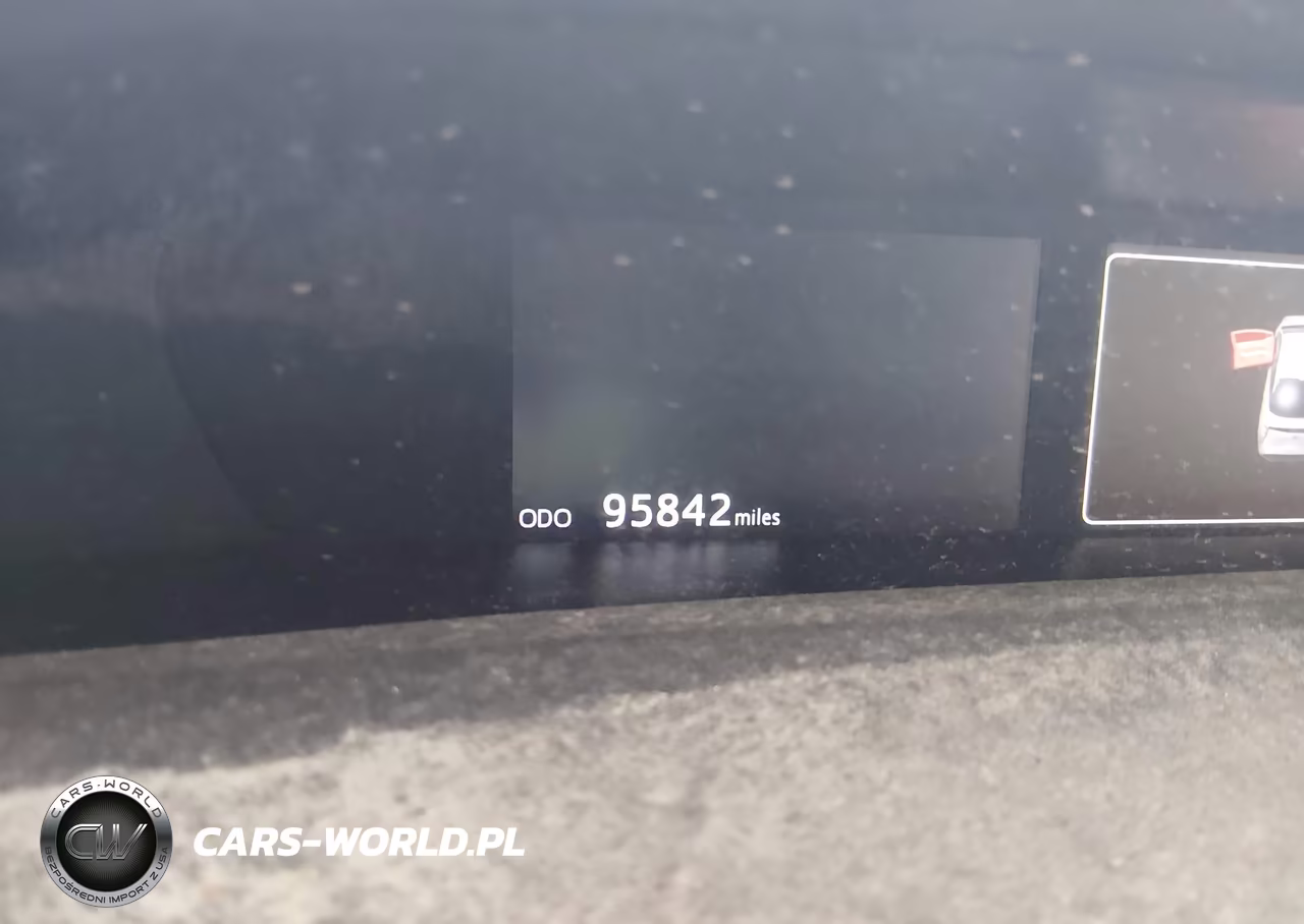 2018 Toyota Prius Four Touring VIN:JTDKARFU2J3548957 - 7