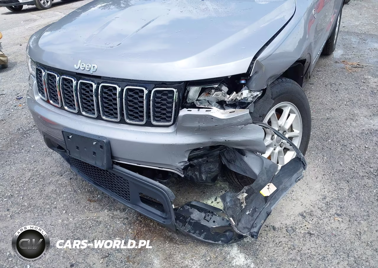2020 Jeep Grand Cherokee Laredo E 4X4 VIN:1C4RJFAG4LC443967 - 6