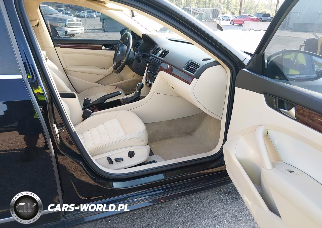 2012 Volkswagen Passat 2.0L Tdi Sel Premium VIN:1VWCN7A39CC083587 - 5