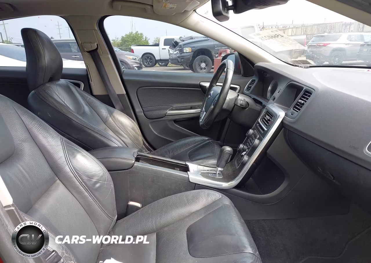 2012 Volvo S60 T6 VIN:YV1902FH0C2077843 - 5