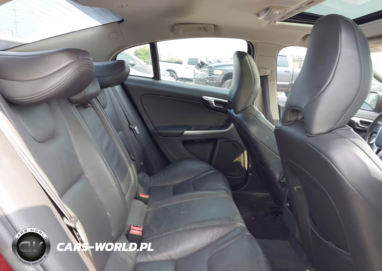 2012 Volvo S60 T6 VIN:YV1902FH0C2077843 - 8