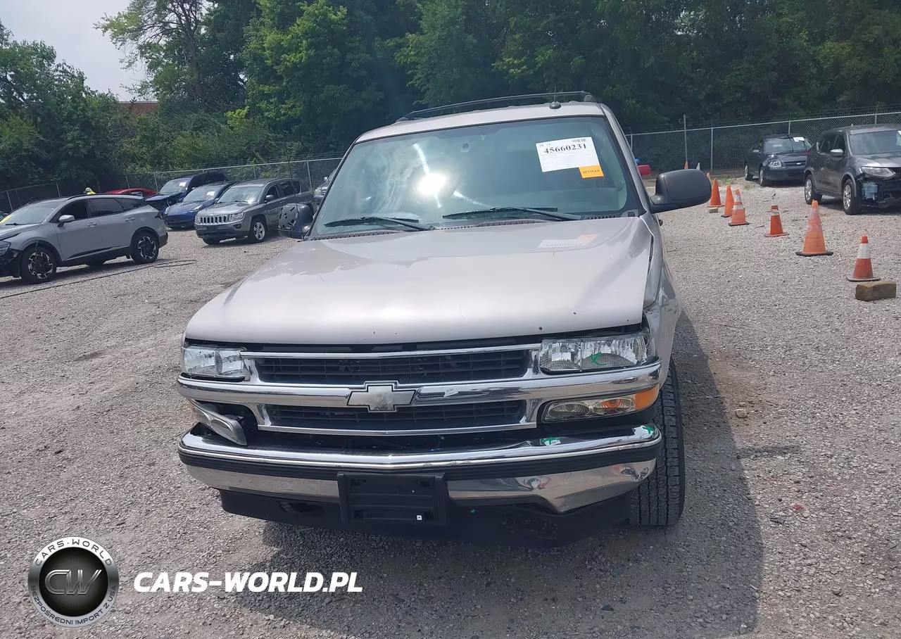 2005 Chevrolet Suburban 1500 Ls VIN:1GNEC16Z85J136152 - 12