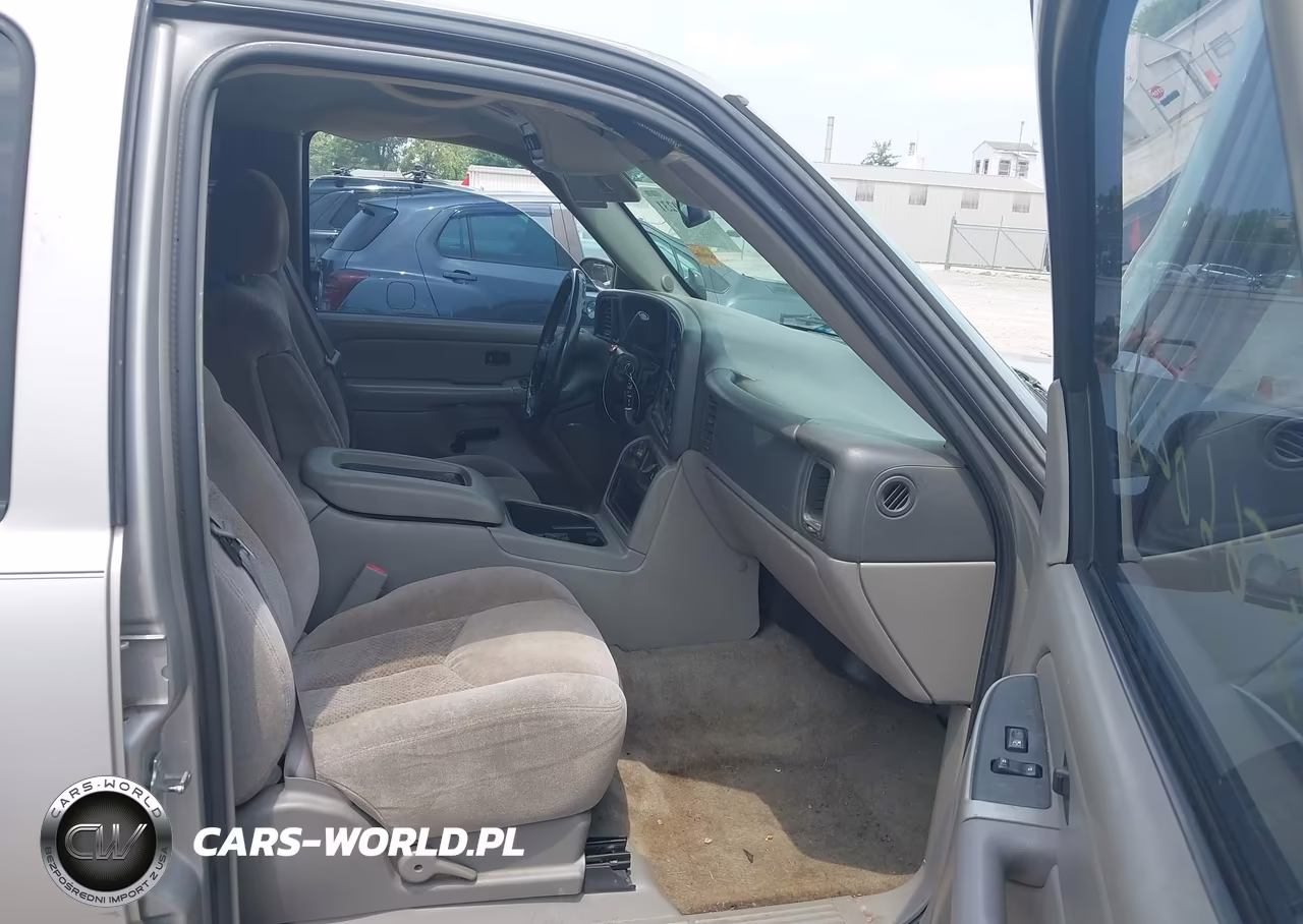 2005 Chevrolet Suburban 1500 Ls VIN:1GNEC16Z85J136152 - 5