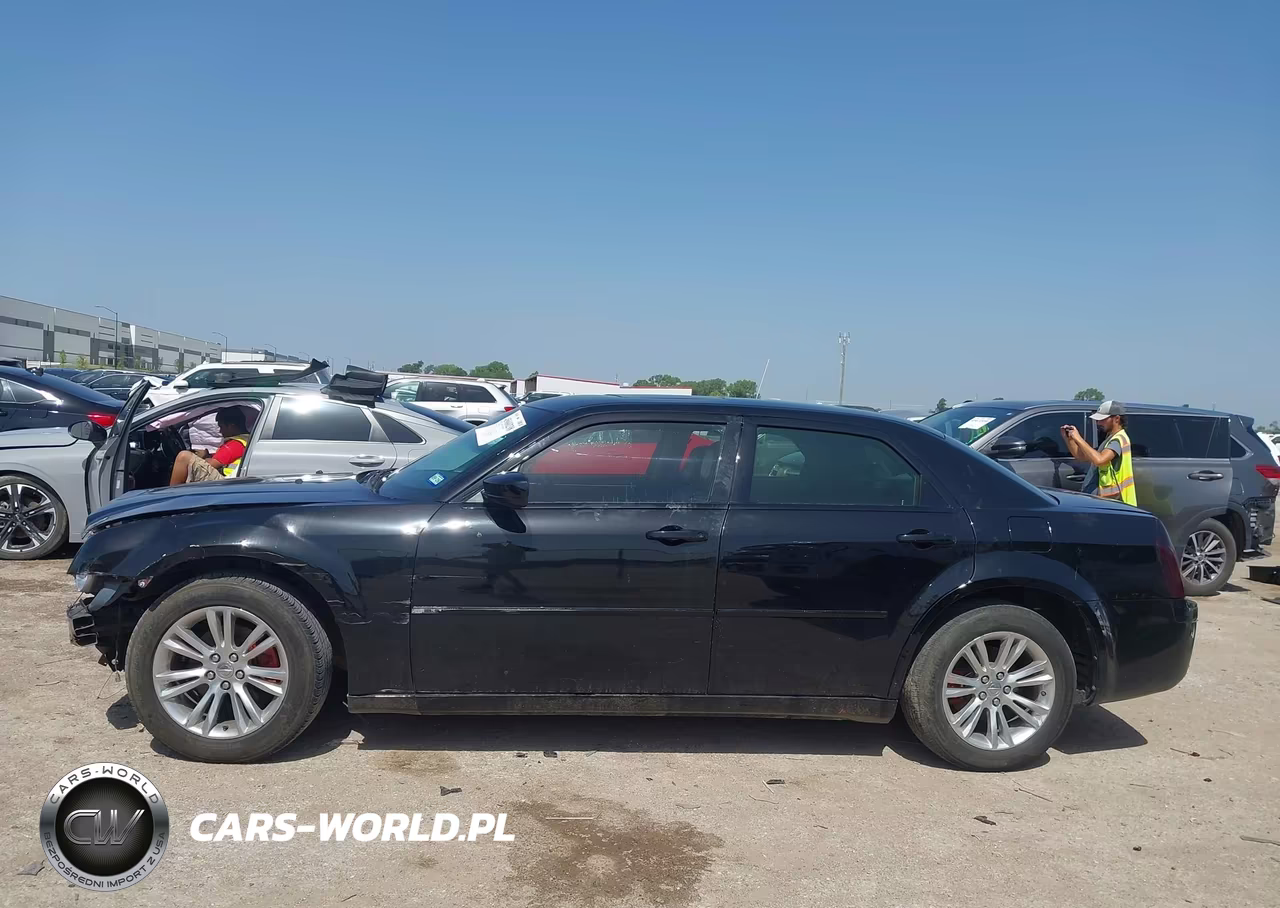 2007 Chrysler 300C VIN:2C3KA63HX7H884520 - 14