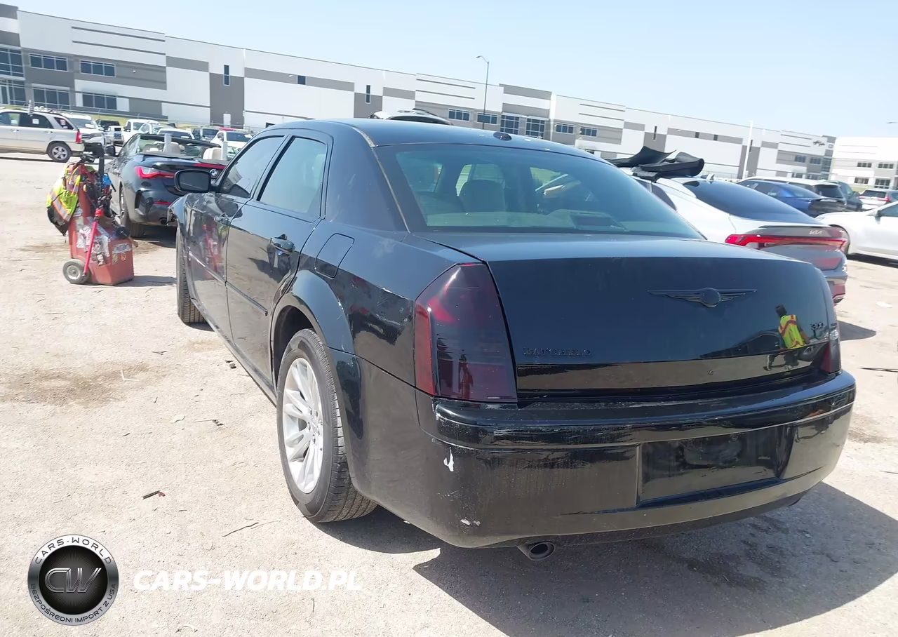 2007 Chrysler 300C VIN:2C3KA63HX7H884520 - 3
