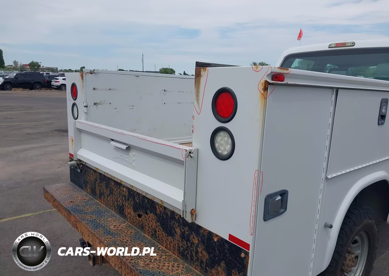 2015 Ford F-250 Xl VIN:1FD7W2BT4FED11115 - 13