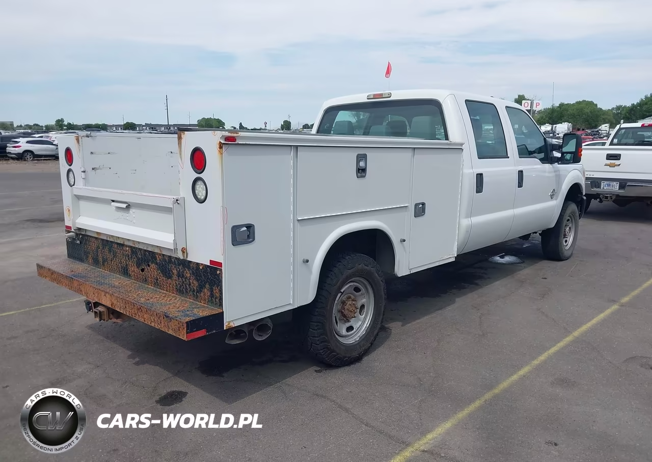 2015 Ford F-250 Xl VIN:1FD7W2BT4FED11115 - 4