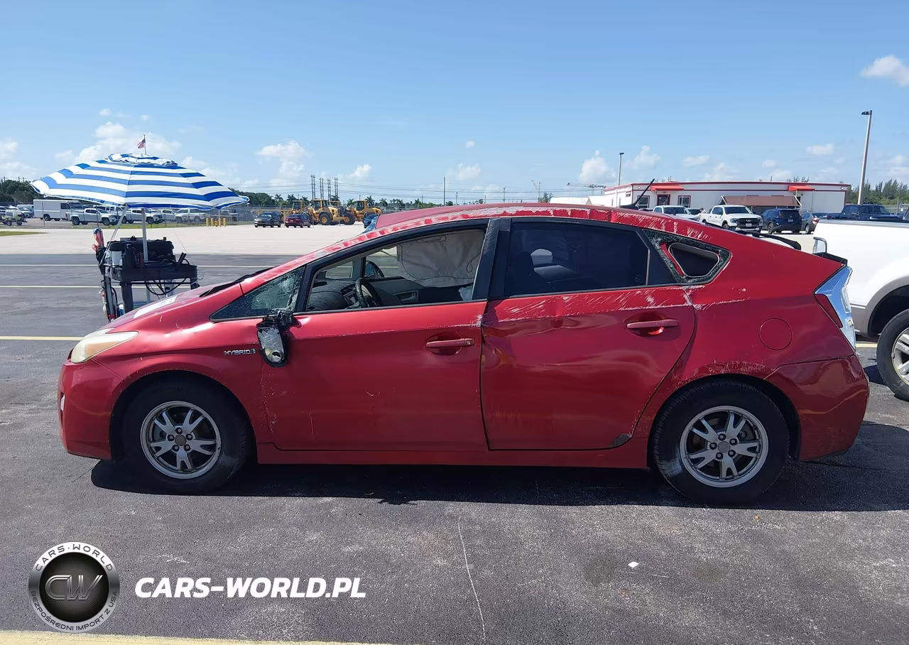 2011 Toyota Prius Two VIN:JTDKN3DU1B1389737 - 13