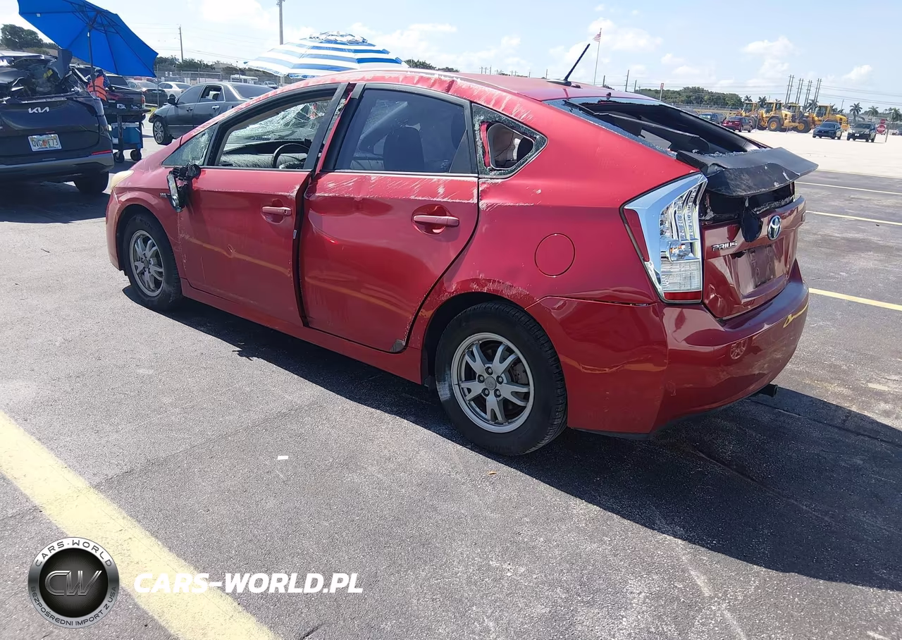 2011 Toyota Prius Two VIN:JTDKN3DU1B1389737 - 3