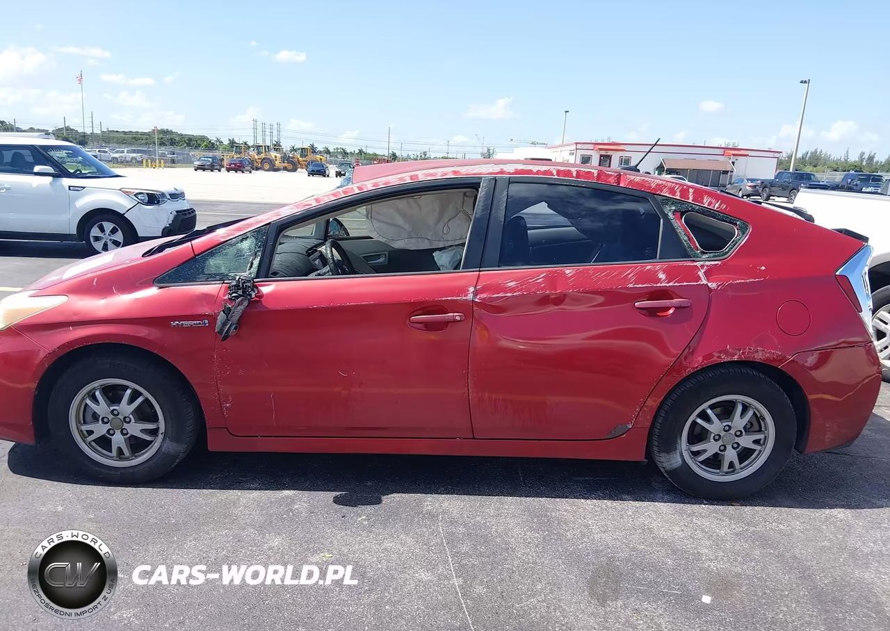 2011 Toyota Prius Two VIN:JTDKN3DU1B1389737 - 6