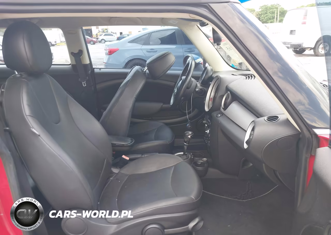 2012 Mini Cooper VIN:WMWSU3C57CT256500 - 5