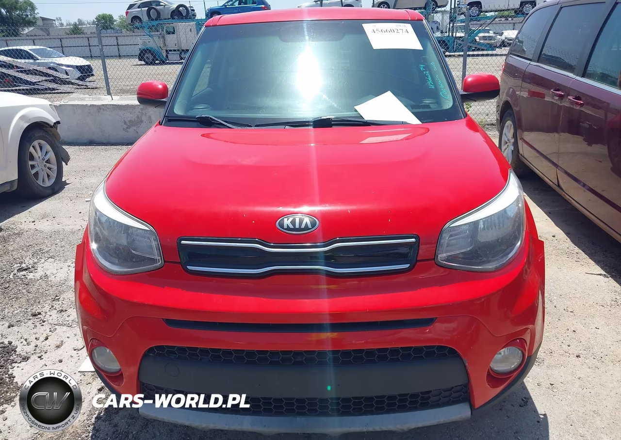 2018 Kia Soul + VIN:KNDJP3A50J7622196 - 12