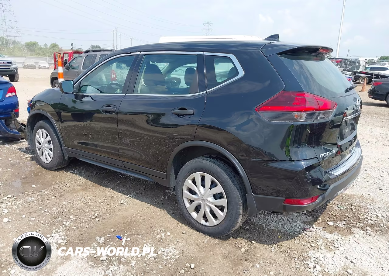 2018 Nissan Rogue S VIN:5N1AT2MVXJC752524 - 3