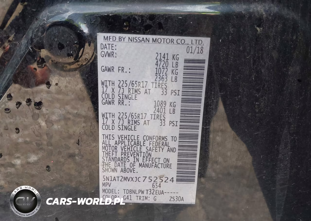2018 Nissan Rogue S VIN:5N1AT2MVXJC752524 - 9