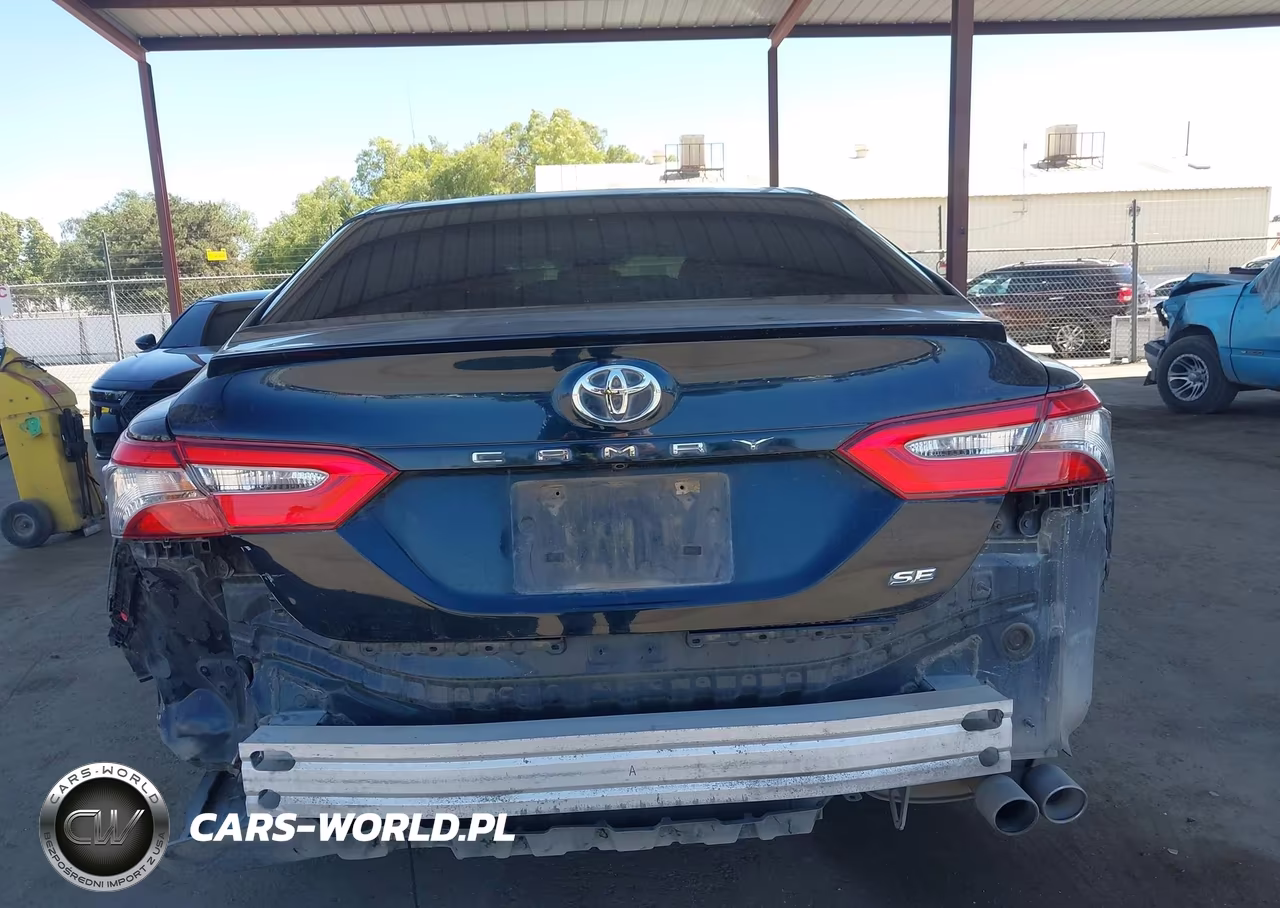 2018 Toyota Camry Se VIN:JTNB11HK3J3041302 - 16