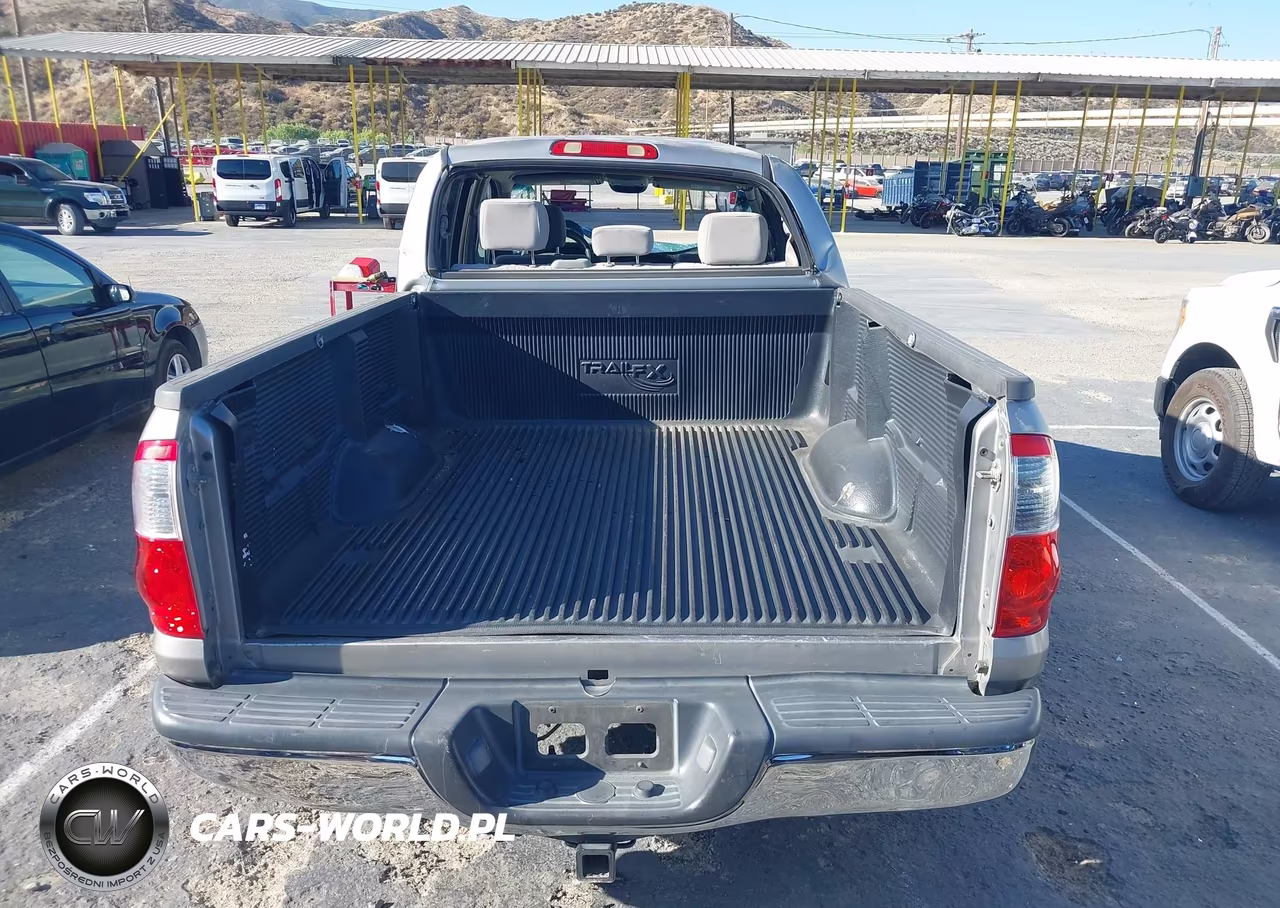 2006 Toyota Tundra Darrell Waltrip Edition VIN:5TBET34166S527959 - 16